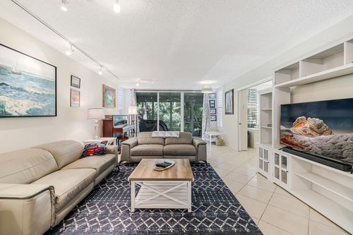 103-933 Cypress Grove Dr, Pompano Beach, FL, 33069-5061 | Card Image