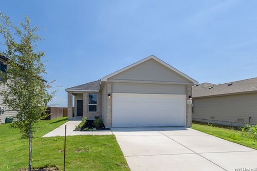 4112 Sunfield Dr, Seguin, TX, 78155-3263 | Card Image