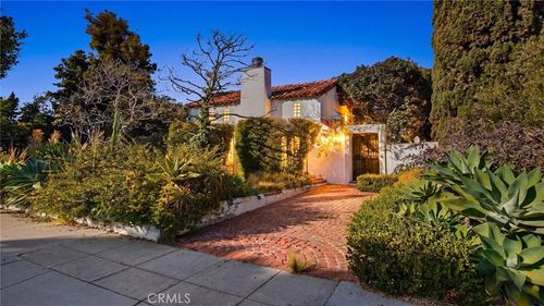 2243 Cloverfield Blvd, Santa Monica, CA, 90405-1820 | Card Image