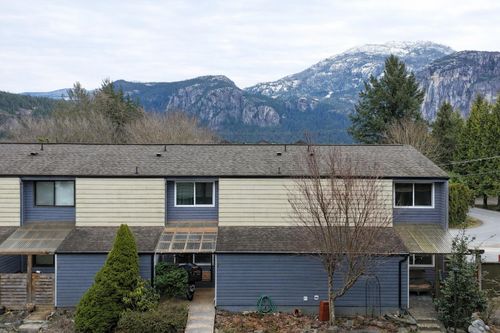 7-38455 Wilson Cres, Squamish, BC, V8B0A1 | Card Image