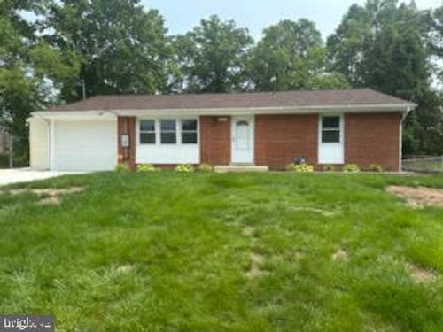 13202 Cleveland Ln, FORT WASHINGTON, MD, 20744-2901 | Card Image
