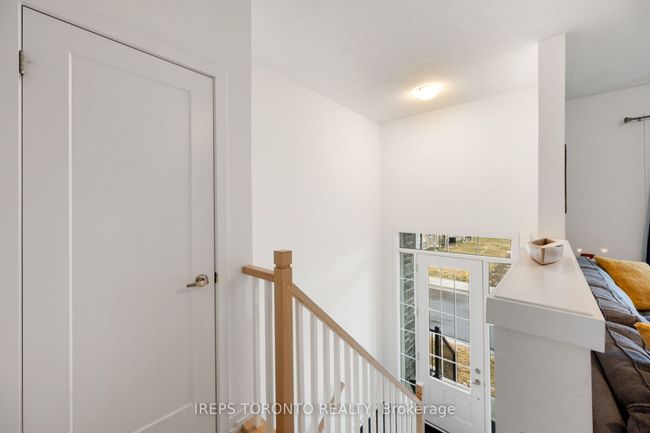 84 Lyall Stokes Cir, House attached with 4 bedrooms, 3 bathrooms and 1 parking in Mount Albert ON | Image 24