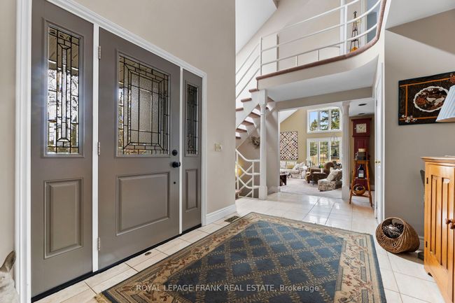11 Mansfield Park Crt, House other with 5 bedrooms, 3 bathrooms and 10 parking in Port Perry ON | Image 5