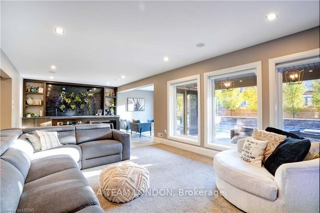 1095 Riverbend Rd, House other with 4 bedrooms, 0 bathrooms and 2 parking in London ON | Image 39