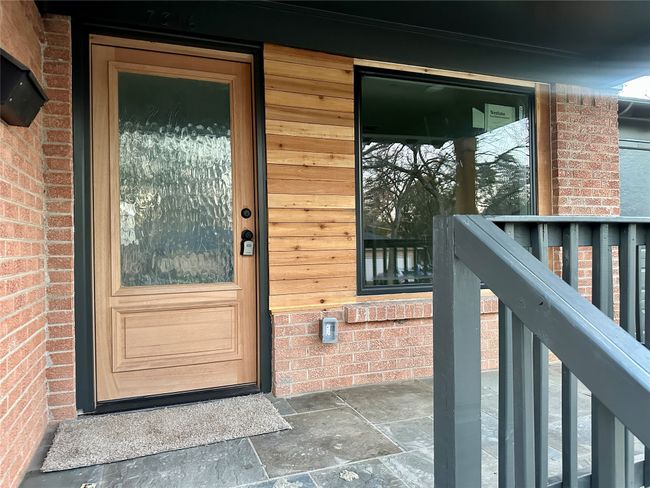 7316 Maringo Dr, House other with 3 bedrooms, 2 bathrooms and null parking in Dallas TX | Image 10