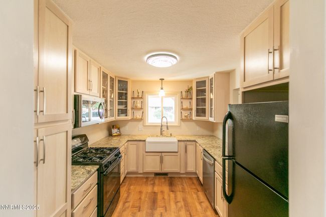360 Ruby St, House other with 3 bedrooms, 2 bathrooms and 1 parking in Fernley NV | Image 14