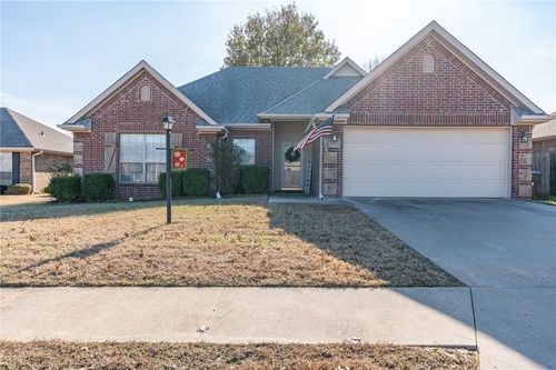 1363 Red Oak Dr, Alma, AR, 72921-4916 | Card Image