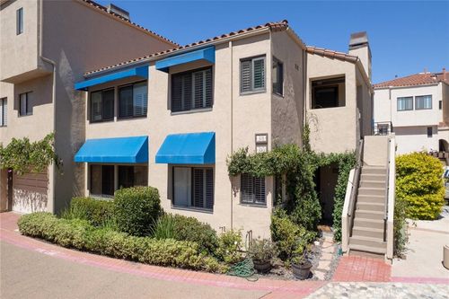 3211 Anne Cir, Huntington Beach, CA, 92649-1865 | Card Image