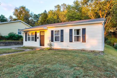 4325 Meadowridge Road, House other with 3 bedrooms, 1 bathrooms and null parking in Evansville IN | Image 3