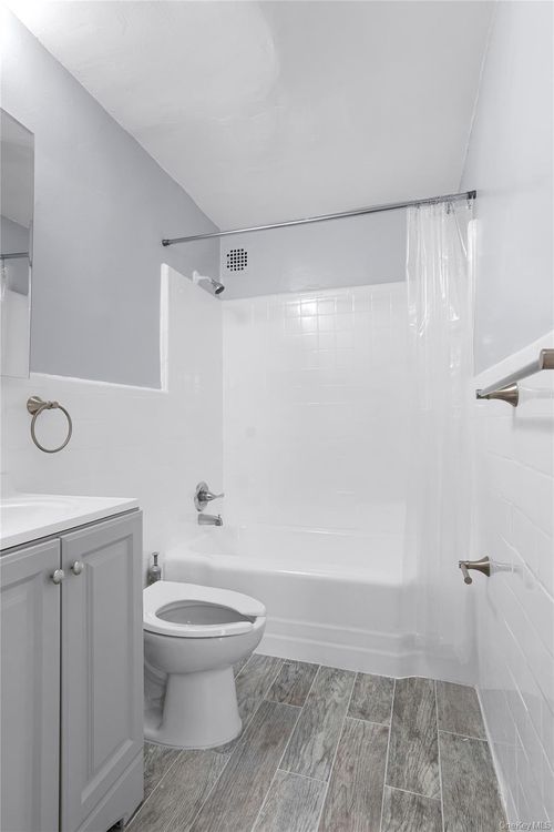 apt-1f-5015 39th St, Sunnyside, NY, 11104-4506 | Card Image