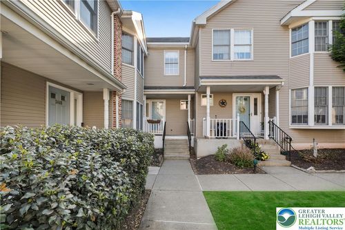 3447 Park Pl, Bethlehem, PA, 18017-2471 | Card Image