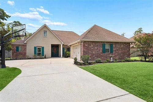 512 English Oak Dr, Madisonville, LA, 70447-3175 | Card Image