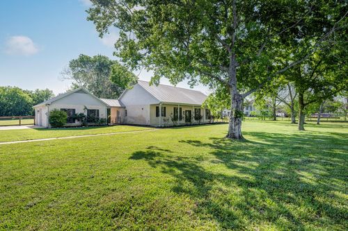 6902 Bois D Arc Ln, Fulshear, TX, 77406-9711 | Card Image