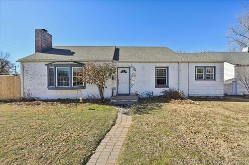 1148 Urbana Ave, Tulsa, OK, 74112-5226 | Card Image