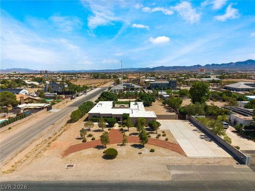 9120 Mohawk St, Las Vegas, NV, 89139-7508 | Card Image