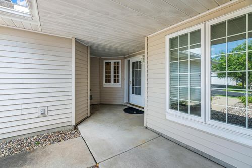 7871 Barrymore Ln, Woodbury, MN, 55125-4364 | Card Image