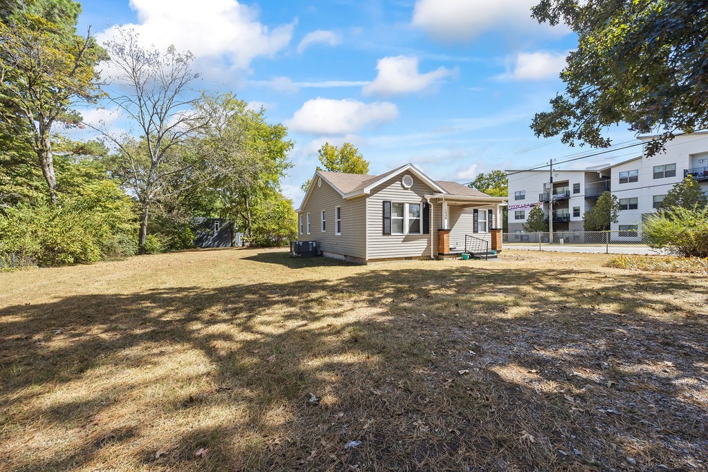 Duncan Ave, Fayetteville, AR 72701