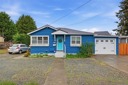 911 Trunk Rd, Duncan, BC, V9L2R9 | Card Image