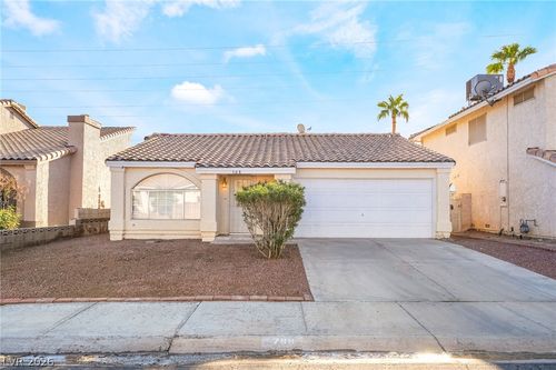 768 Panhandle Dr, Henderson, NV, 89014-2527 | Card Image