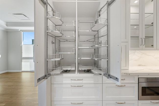 High end quality cabinetry. | Image 12