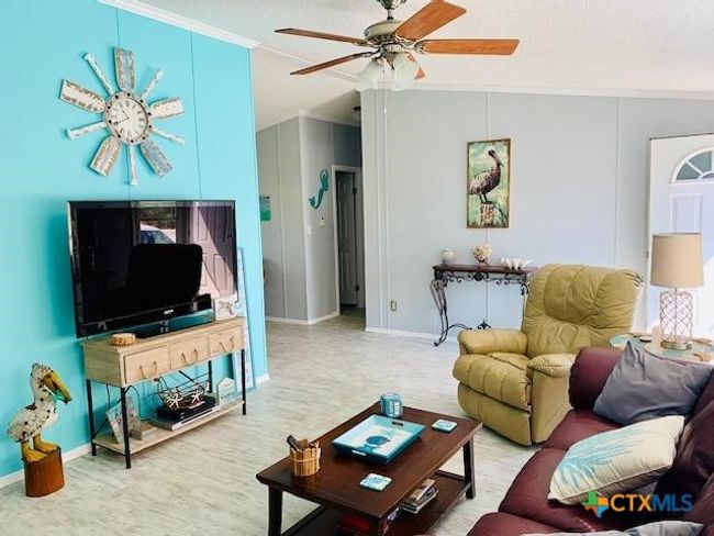 77 Blue St, House other with 3 bedrooms, 2 bathrooms and null parking in Port O Connor TX | Image 12