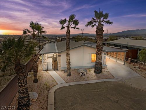 1611 Esquina St, Laughlin, NV, 89029-0148 | Card Image
