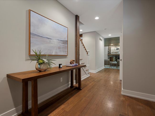 Foyer Two | Image 12