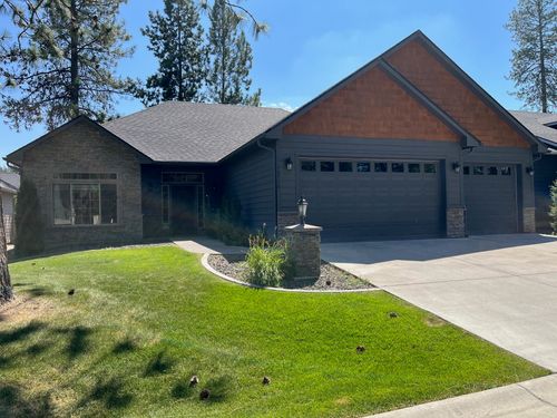 10710 E 39th Ln, Spokane Valley, WA, 99206-5284 | Card Image