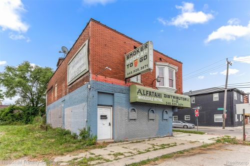 1253 Junction St, Detroit, MI, 48209-2462 | Card Image