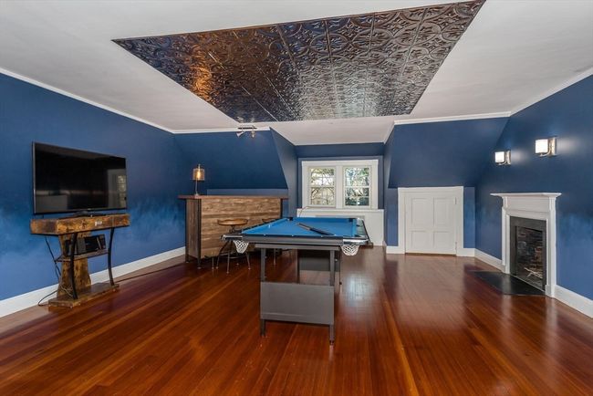 204 Ridge St, House other with 6 bedrooms, 4 bathrooms and 12 parking in Millis MA | Image 30