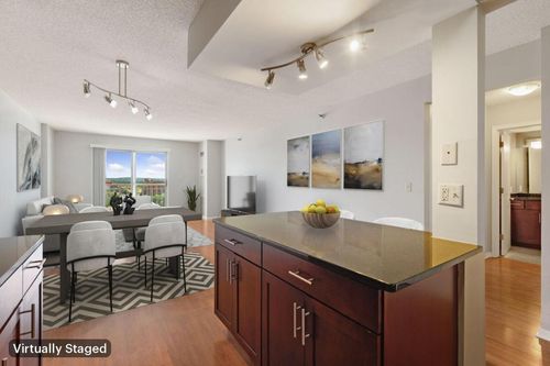 unit-1705-401 S 1st St, Minneapolis, MN, 55401-2571 | Card Image