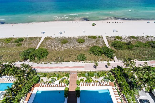 APT-1602 - 5775 Collins Ave, Condo with 2 bedrooms, 3 bathrooms and null parking in Miami Beach FL | Image 38