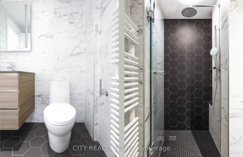 107-2 Clarendon Ave, Toronto, ON, M4V1H9 | Card Image