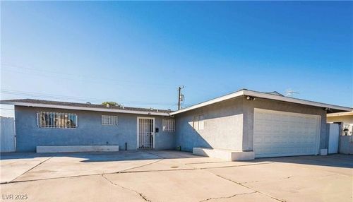 216 Shadow Ln, Las Vegas, NV, 89106-4300 | Card Image