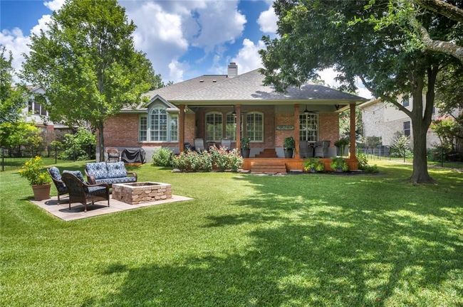 2004 Saint Andrews Dr, House other with 4 bedrooms, 3 bathrooms and 2 parking in Round Rock TX | Image 37