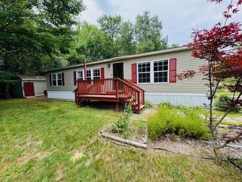 228 Redwood Road, Loudon, NH, 03307 | Card Image