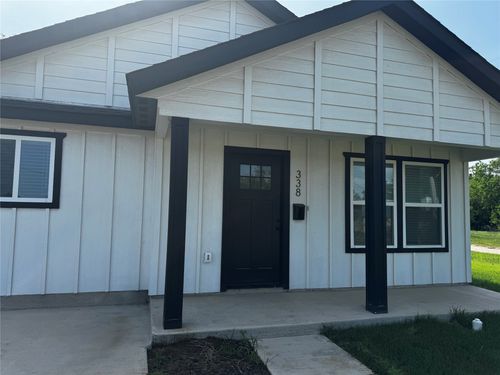 338 S 3rd St, Jacksboro, TX, 76458-2507 | Card Image