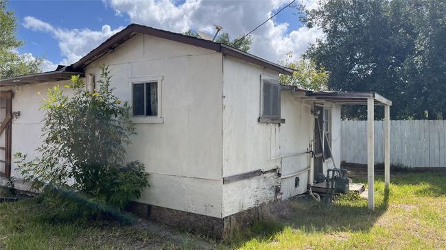 2005 W Abilene Dr, House other with 2 bedrooms, 1 bathrooms and null parking in Weslaco TX | Image 8