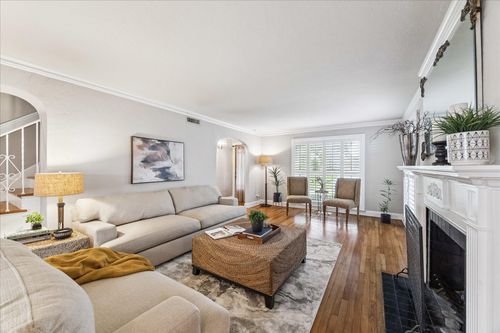 3226 Milburn St, Houston, TX, 77021-1129 | Card Image