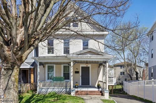 69 Myrtle St, Bloomfield, NJ, 07003-3204 | Card Image