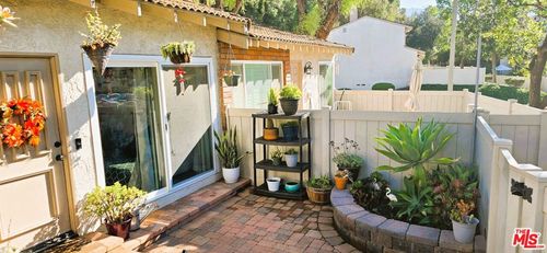 1197 Ramona Dr, Newbury Park, CA, 91320 | Card Image