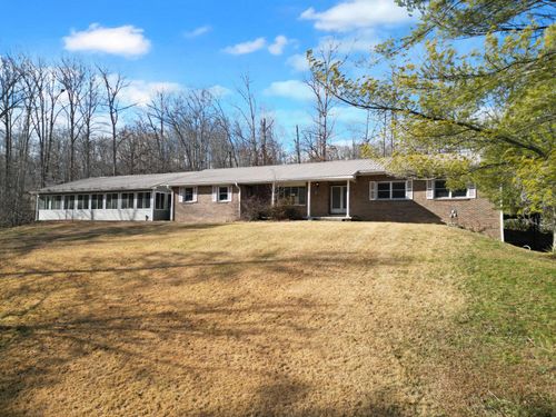30 Dusty Rd, Morehead, KY, 40351-8247 | Card Image