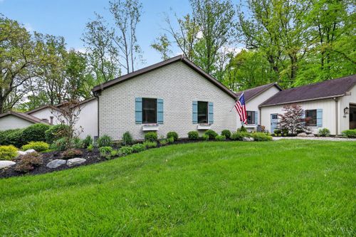 10552 Tanagerhills Dr, Symmes Twp, OH, 45249-3636 | Card Image