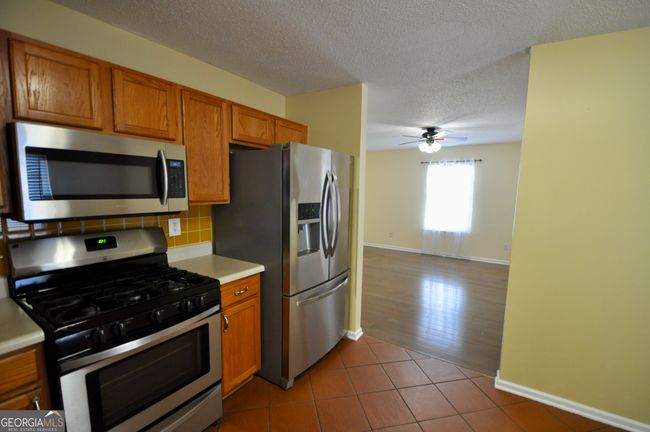 876 Claxton Dr Sw, House other with 3 bedrooms, 2 bathrooms and 2 parking in Mableton GA | Image 7