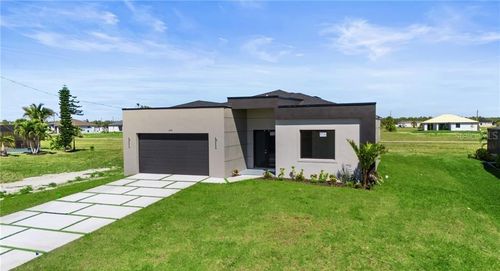 3927 Nw 40th Ter, Cape Coral, FL, 33993-7416 | Card Image