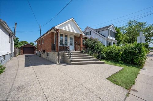 525 Britannia Ave, Hamilton, ON, L8H1Z7 | Card Image