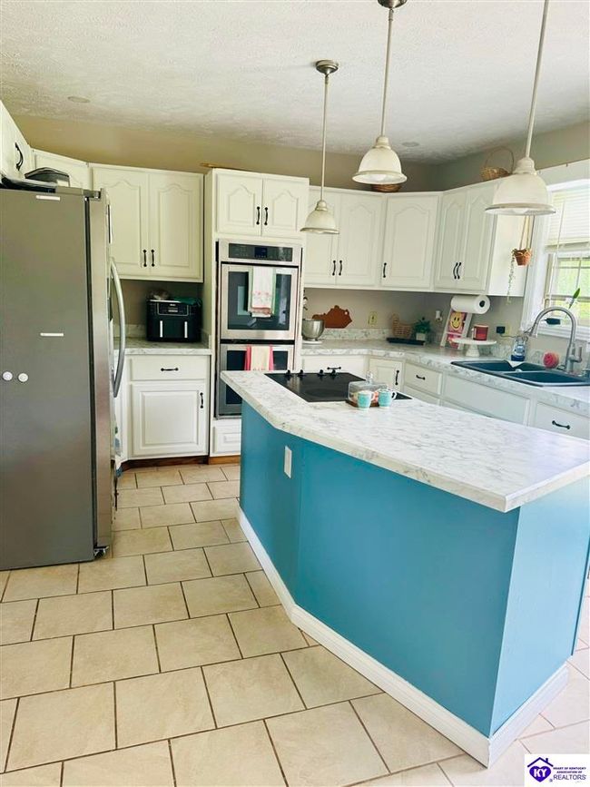 5906 Hudgins Hwy, House other with 6 bedrooms, 2 bathrooms and null parking in Summersville KY | Image 11