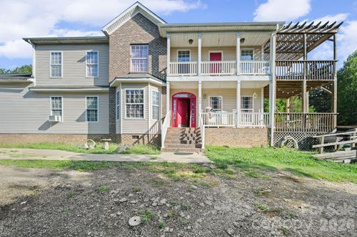 546 Hopewell Rd, Blacksburg, SC, 29702-9495 | Card Image