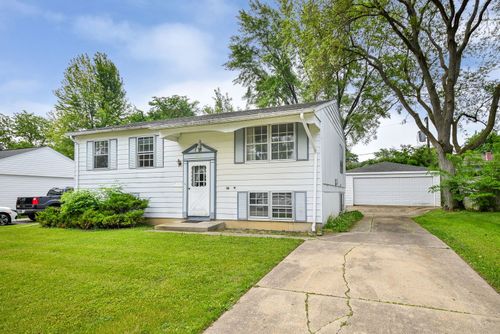 323 Mark Ave, Glendale Heights, IL, 60139-2607 | Card Image
