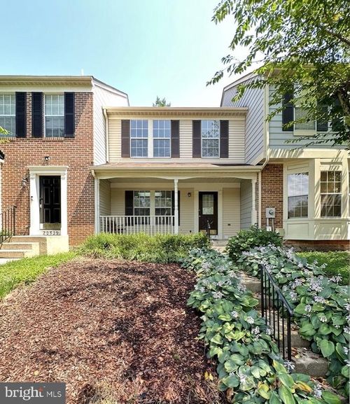 20527 Lowfield Dr, GERMANTOWN, MD, 20874-2817 | Card Image